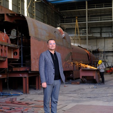 Le directeur général Onun Tekir dans l’un des ateliers du chantier naval ADA Yachting à Bodrum. Un yacht de 50 mètres y est en construction pour un client italien.